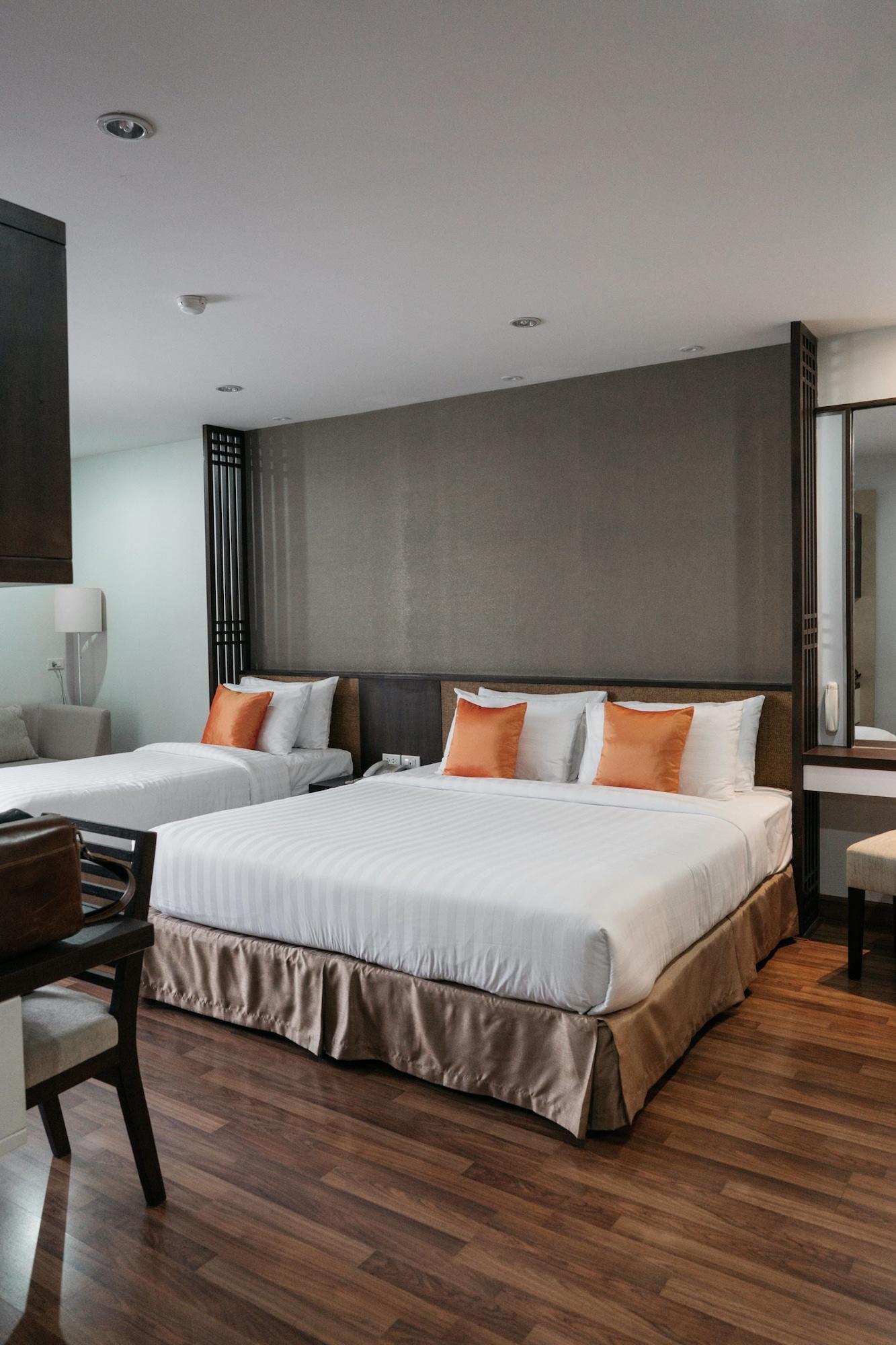 The Grand Napat Aparthotel Chiang Mai Exterior photo